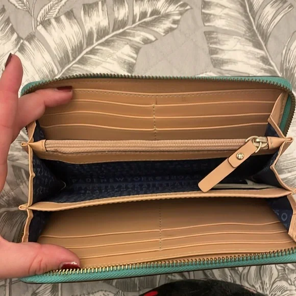 Kate Spade Wallet - Picture 3 of 3